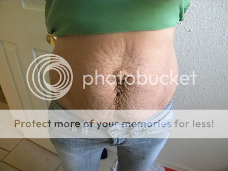 bottom belly button piercing. (it was a ottom belly button